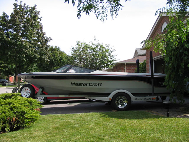 Boat1.jpg