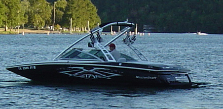 boat 1.jpg