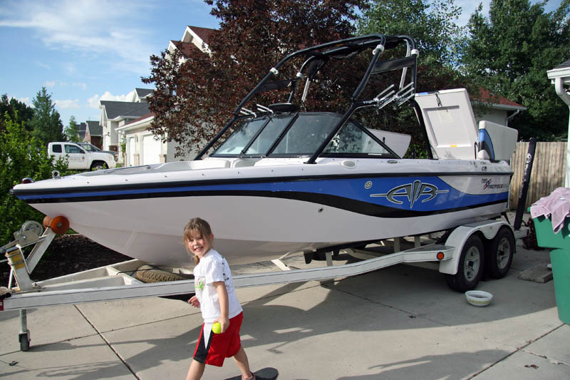 Clean the boat 5.jpg