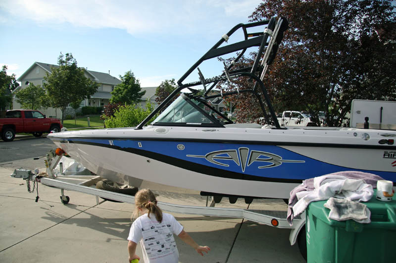 Clean the boat 6.jpg