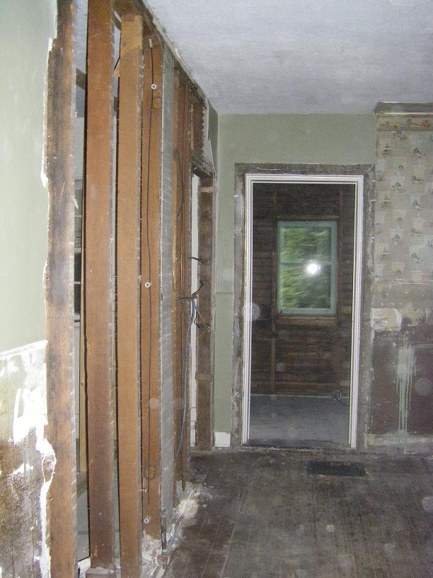 Day 2 Kitchen from entrance.JPG