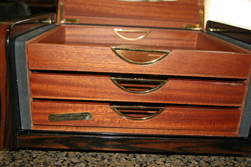 EPC Humidor 2.jpg