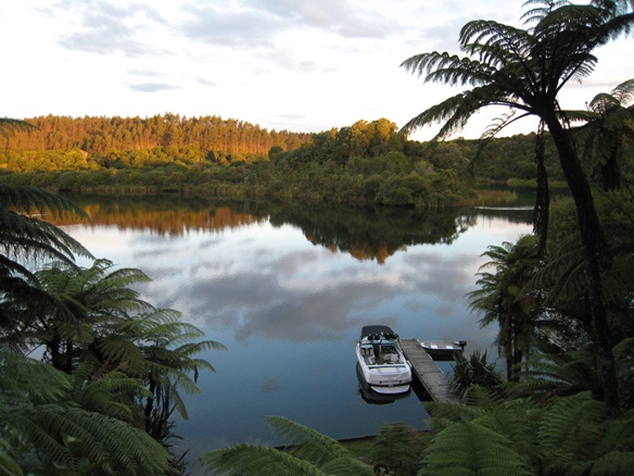 Holiday 0809 056a.JPG