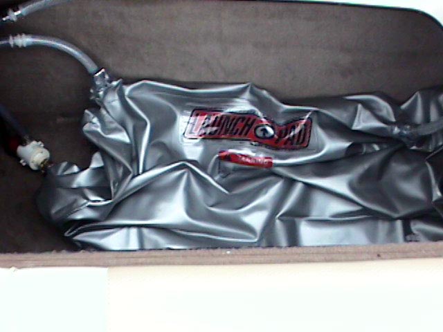 LAUNCH PAD & hoses.JPG