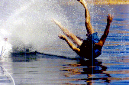mywaterskiwipeout.gif