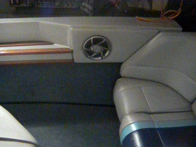 Side speakers.jpg