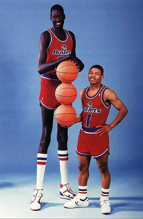 tallest-NBA-players-Manute-Bol.jpg