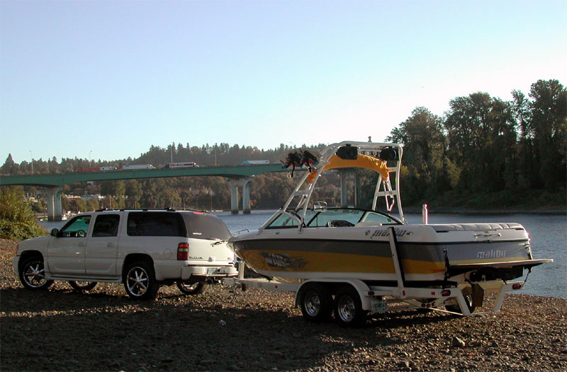 wakesetter & suburban.jpg