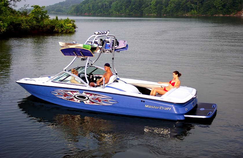 Wakeboarder 2004 MasterCraft X9 Preview!