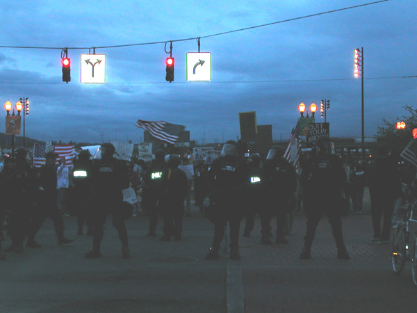 Zach's Digital (3-21--03) 105 (edit) (small).jpg