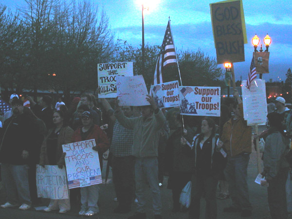 Zach's Digital (3-21--03) 111 (edit) (small).jpg